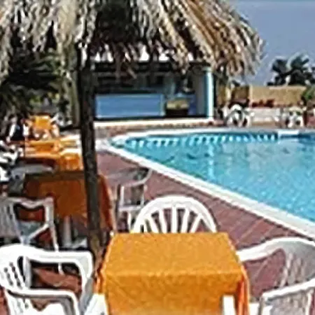 L'ulivo فندق