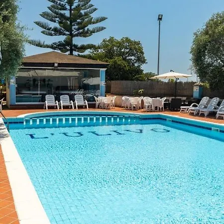 L'ulivo فندق 3*