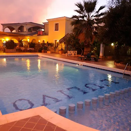 فندق L'ulivo غيراسول